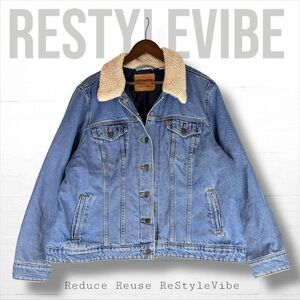 LEVI’S Women’s Size 2X Jacket Coat Denim Jean Quilted Lined Sherpa Collar